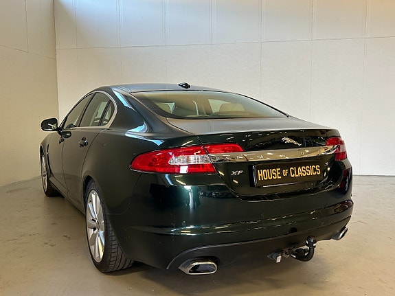 Jaguar XF 9 of 21