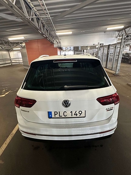 Volkswagen Tiguan 6 of 11