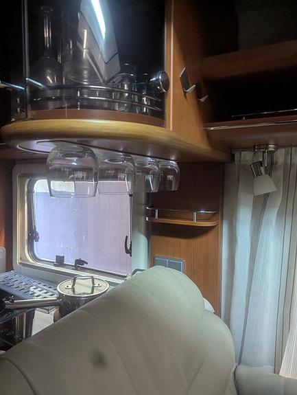 Hymer B680 Starline 12 of 30