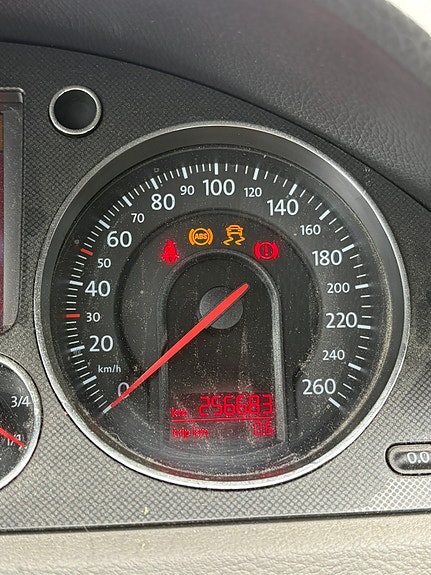 Volkswagen Passat 5 of 5