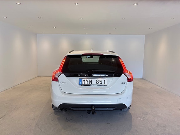 Volvo V60 5 of 5