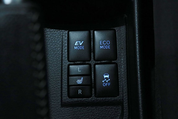 Toyota Yaris 16 of 23