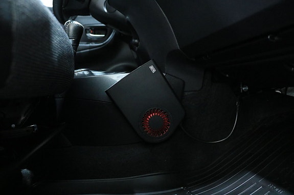 Toyota Yaris 13 of 23