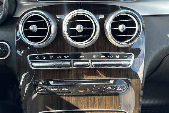 Mercedes-Benz GLC220 d 19 of 23