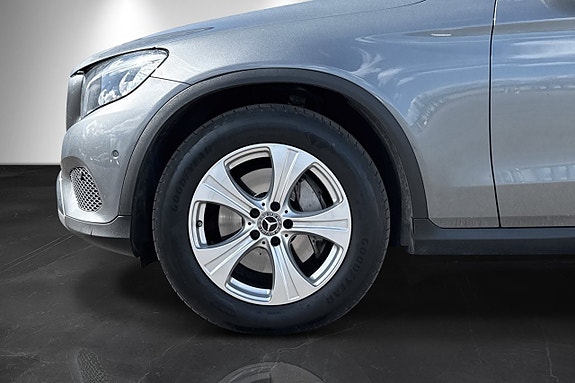 Mercedes-Benz GLC220 d 3 of 5