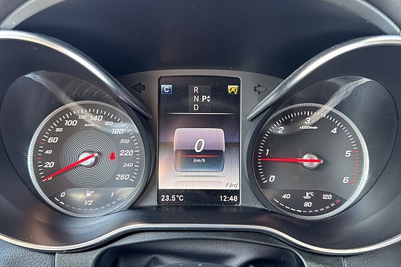 Mercedes-Benz GLC220 d 14 of 23