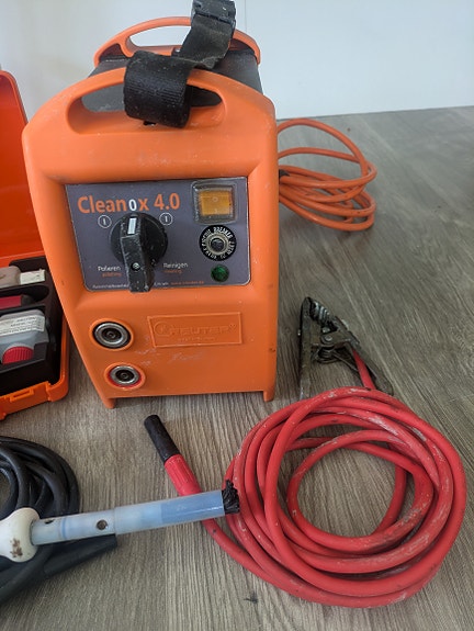 Product image 2 of 4