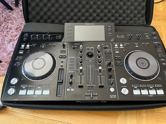 Product image 3 of 4