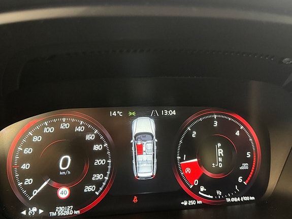 Volvo V60 Cross Country 10 of 11