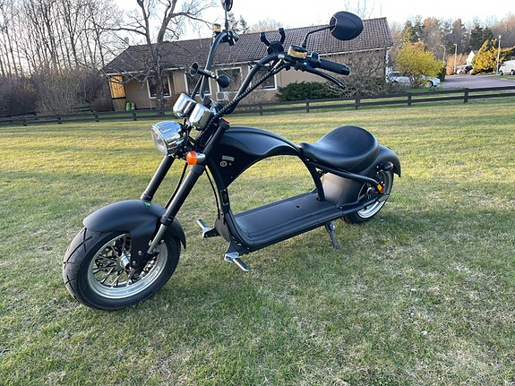 Harley-Davidson Stuk. el-moped 7 of 11