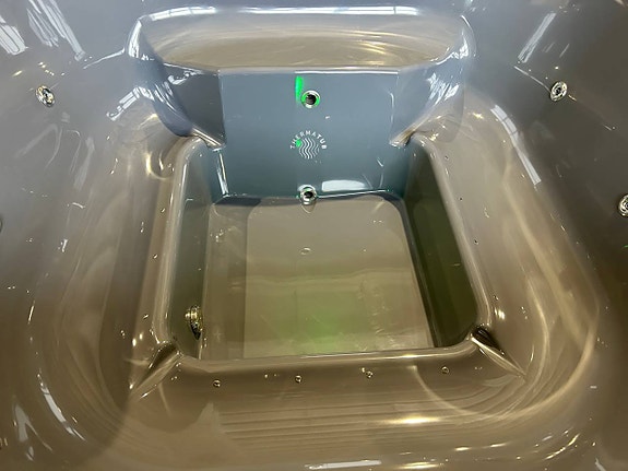 Product image 11 of 12