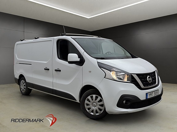 Nissan NV300 3 of 23