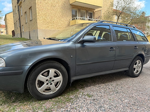 Brugt Škoda Octavia 1.8