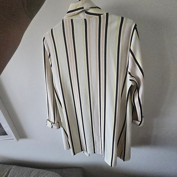 Product image 12 of 12