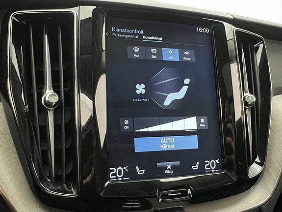 Volvo XC60 21 of 30