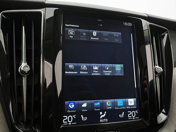 Volvo XC60 18 of 30