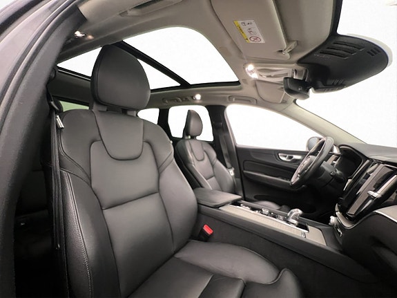 Volvo XC60 28 of 30