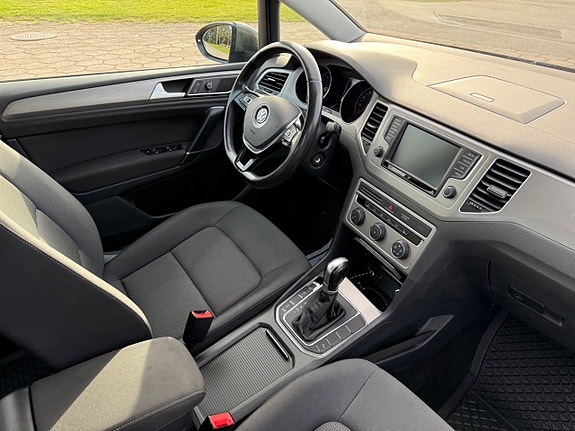 Volkswagen Golf-Serie 11 of 13