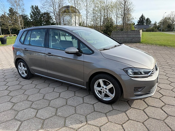 Volkswagen Golf-Serie 4 of 13