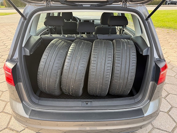 Volkswagen Golf-Serie 12 of 13