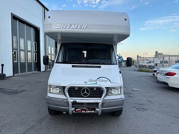 Mercedes-Benz HYMER Campervan HYMER Campervan Mercedes-Benz 2.9 CDI Manuell, 122hk 2 of 27
