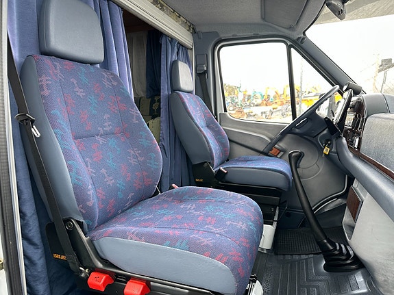 Mercedes-Benz HYMER Campervan HYMER Campervan Mercedes-Benz 2.9 CDI Manuell, 122hk 14 of 27