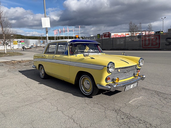 Austin Cambridge 3 of 5