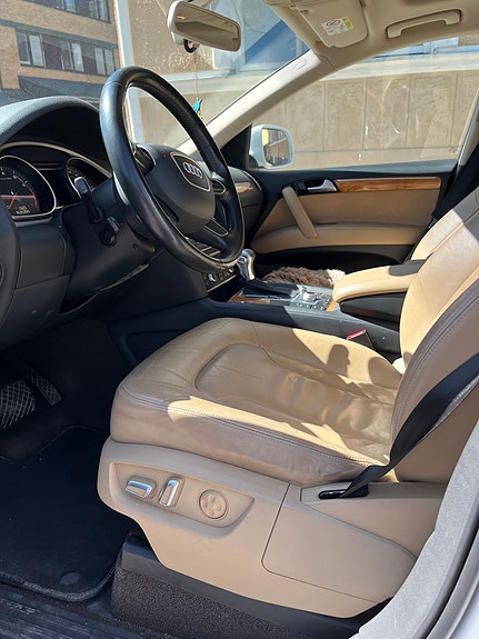 Audi Q7 15 of 24
