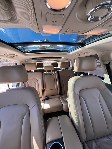 Audi Q7 11 of 24
