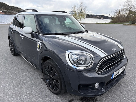 MINI Countryman Cooper SE 3 of 8
