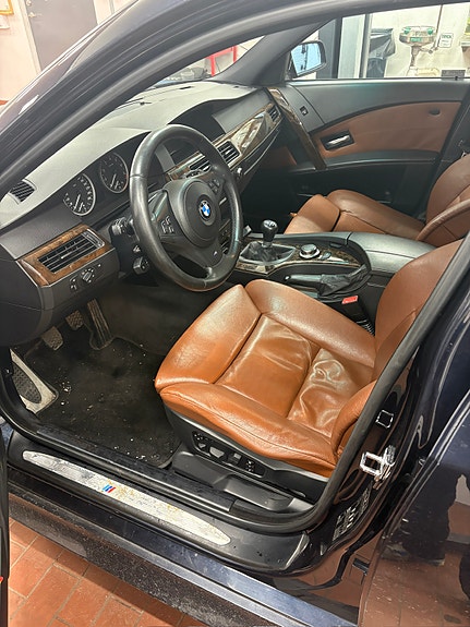 BMW 530i 8 of 10