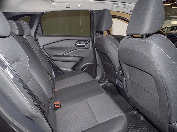 Nissan Qashqai 3 of 5