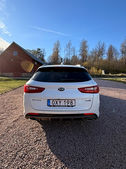 Kia Optima 6 of 24