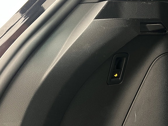 Volkswagen Tiguan 25 of 30