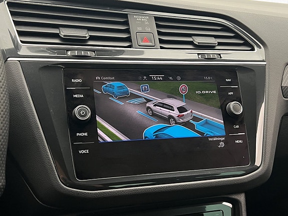 Volkswagen Tiguan 19 of 30