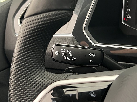 Volkswagen Tiguan 23 of 30