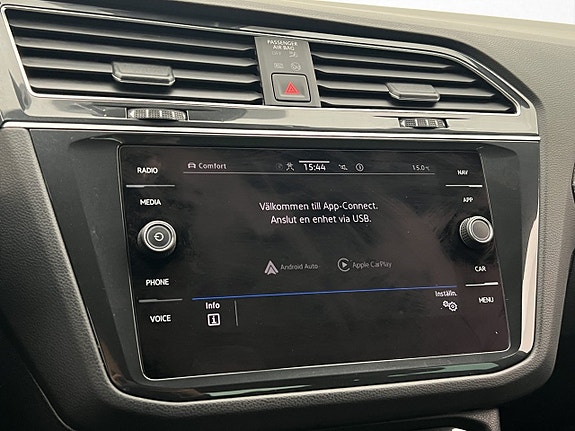 Volkswagen Tiguan 17 of 30
