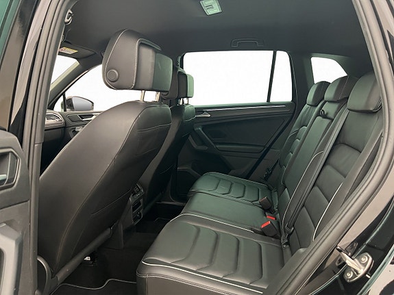 Volkswagen Tiguan 11 of 30