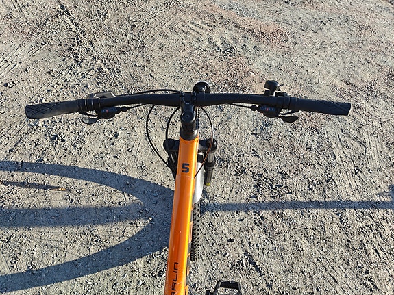 Product image 9 of 9