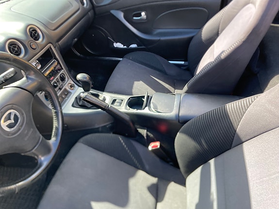 Mazda MX-5 7 of 8
