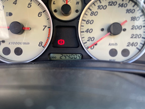 Mazda MX-5 4 of 5