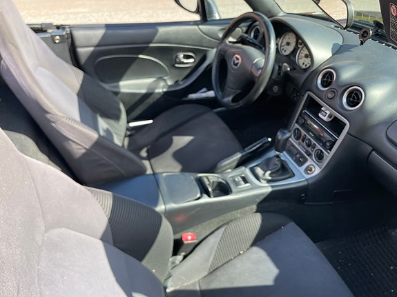 Mazda MX-5 8 of 8