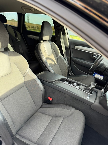 Volvo V90 4 of 10