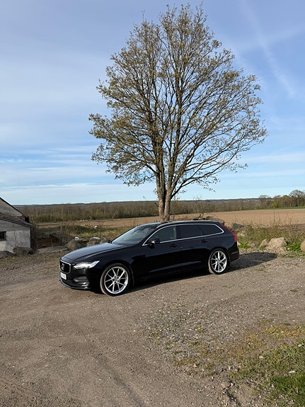 Volvo V90 10 of 10