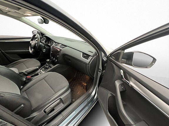 Skoda Octavia 8 of 30