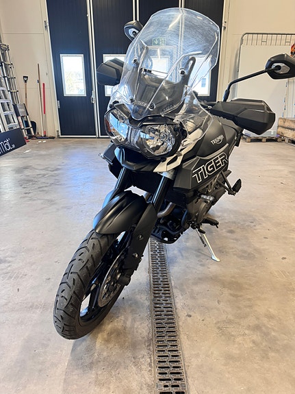 Triumph TIGER XRX 5 of 5