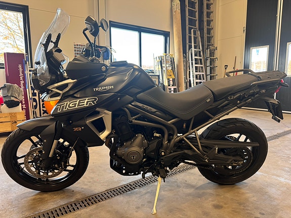Triumph TIGER XRX 2 of 5