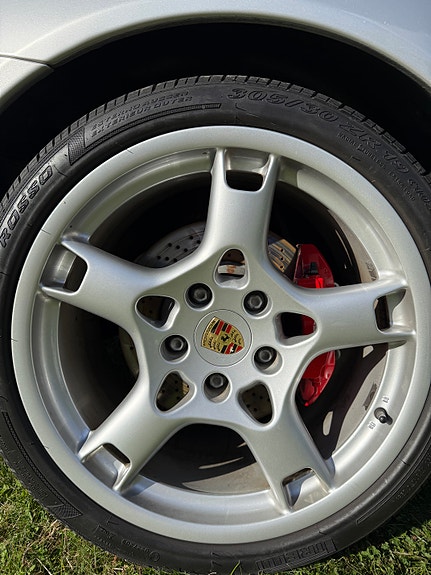 Porsche 911 Carrera 4S 6 of 19