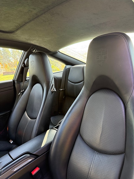 Porsche 911 Carrera 4S 11 of 19
