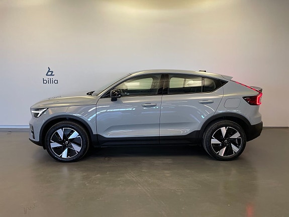 Volvo C40 2 of 5